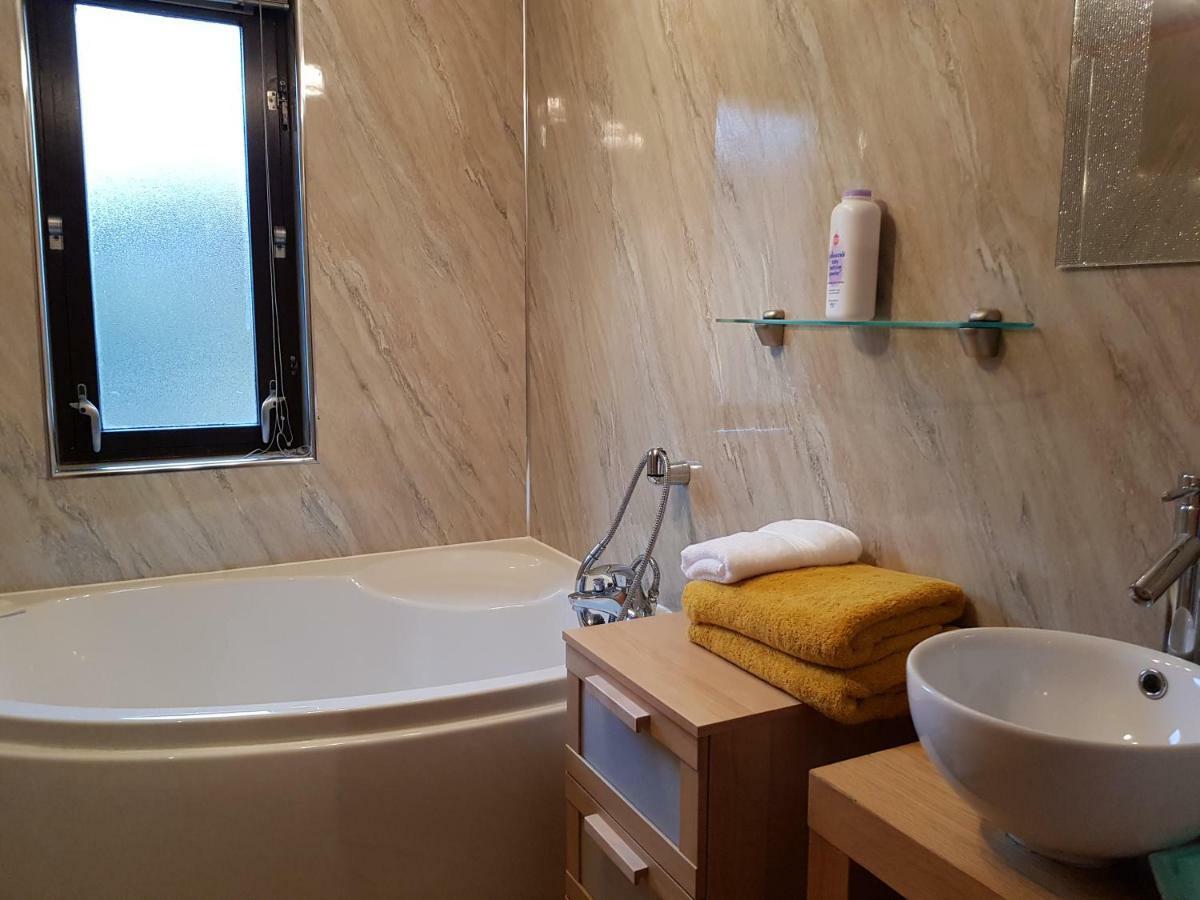 Loch Ness And Highlands Holiday Home Bearnock Екстер'єр фото